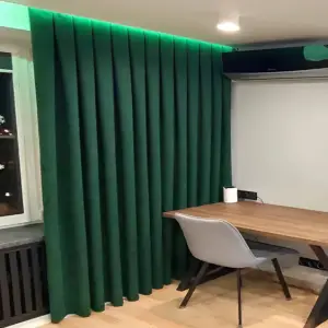 Портьеры из зелёного димаута