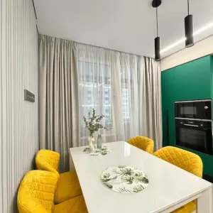 Текстурные портьеры на кухню