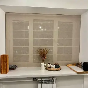 Римская штора из серого тюля