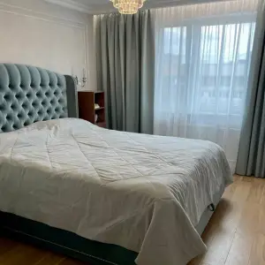 Портьеры бусого цвета