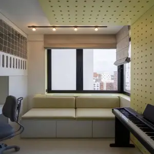 Римские шторы на угловое окно