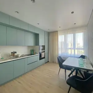 Лёгкая штора и тюль для кухни