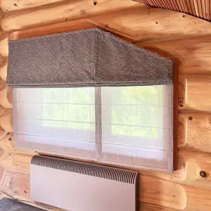 Двойные шторы на скошенное окно