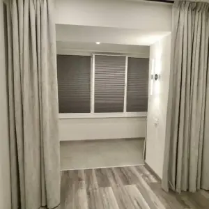 Плиссе на совмещенный балкон